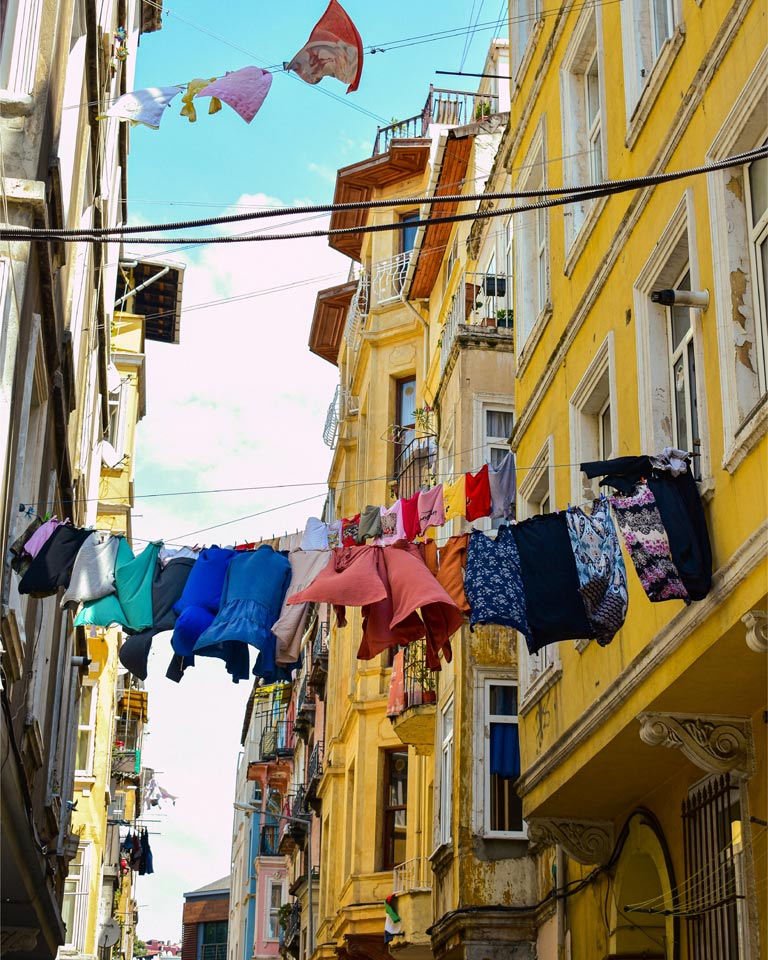 Con la ropa tendida - obranuevaenmalaga